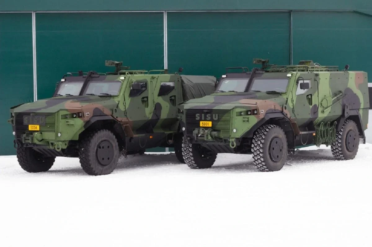 На озброєнні України помітили рідкісні фінські броньовані автомобілі Sisu GTP